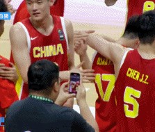 png电子平台🙌欢迎回来！段睿骐时隔9个月重返球场 去年9月遭遇ACL重伤