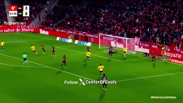 png电子平台劲射破门！利物浦外租20岁后腰巴伊切蒂奇打进西甲生涯处子球